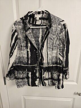 Chico’s Womens Size 2 Black White Abstract Print Blouse Open Front Lightweight